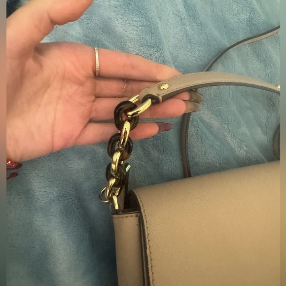 Michael kors crossbody - Picture 3 of 4